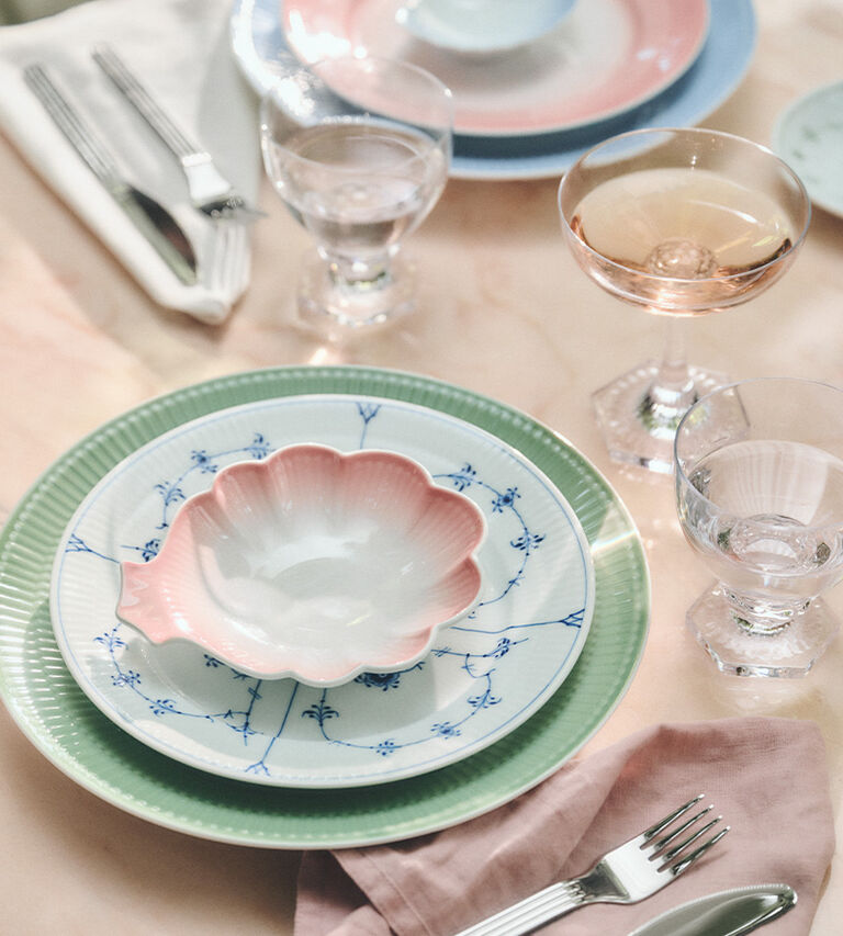 Shop Easter Tableware
