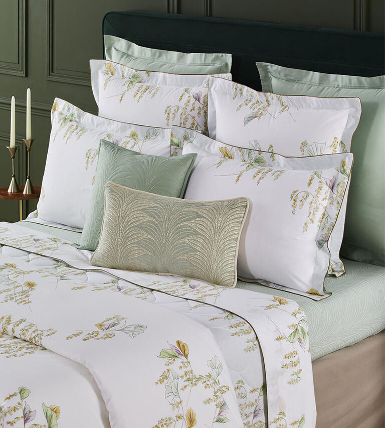 Shop bedroom accessories on sale at Illums Bolighus
