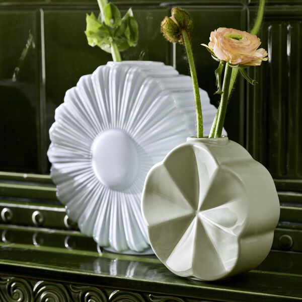 Flower Vase Morning glory, Lyngby Porcel&aelig;n