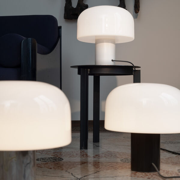 Bellhop Tischleuchte aus Glas, weiß, Flos