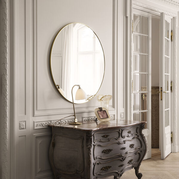 GUBI Wandspiegel rund, poliertes Messing, GUBI