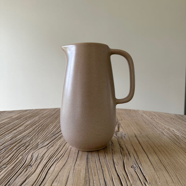 CAPRI Pitcher, matte taupe, HOEME Copenhagen