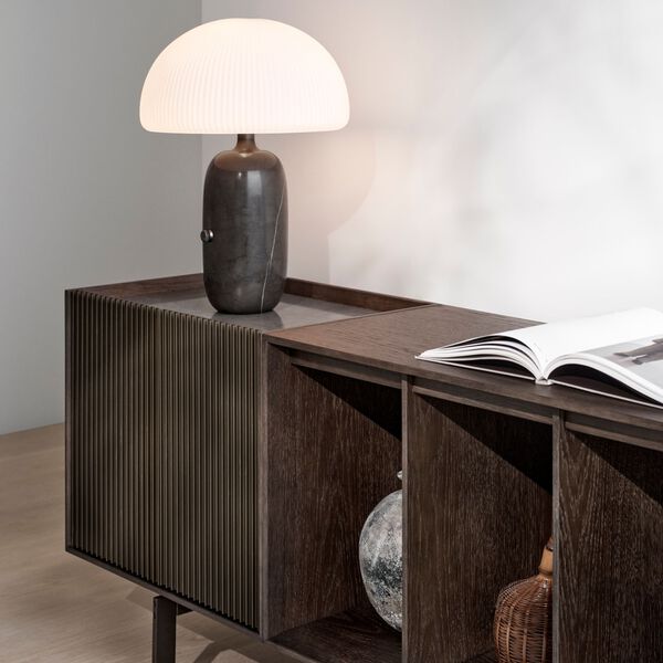 VIPP675 Chimney Schrank, dunkle Eiche, Vipp