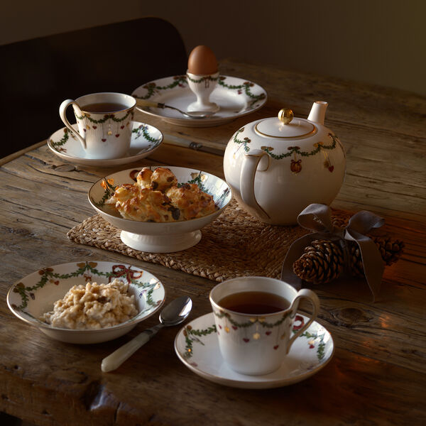 Star Fluted Christmas tiefer Teller, 17 cm Star Fluted Christmas tiefer Teller, 17 cm, Royal Copenhagen