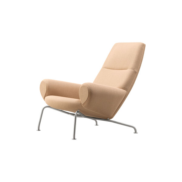 Wegner Queen Chair | Natural | Lounge Chair + Ottoman, Fredericia Furniture