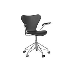 Serie 7™ 3217 Dreharmstuhl, Essential black, Fritz Hansen