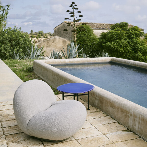 Carmel Couchtisch, pazifikblau, GUBI