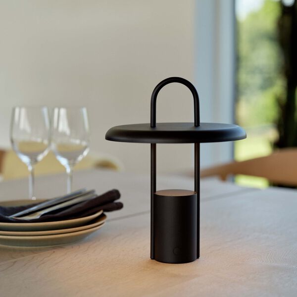 Pier tragbare LED-Leuchte, black, Stelton