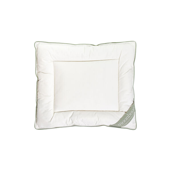 Bamboo Pillow, Moonboon