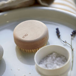 Inu Badeb&uuml;rste, Zone Denmark