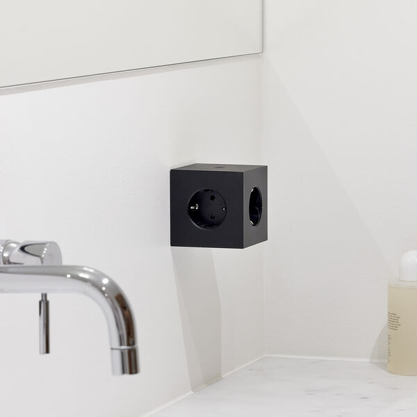 Quadrat 2 USB-C (30W), stockholm schwarz, Avolt