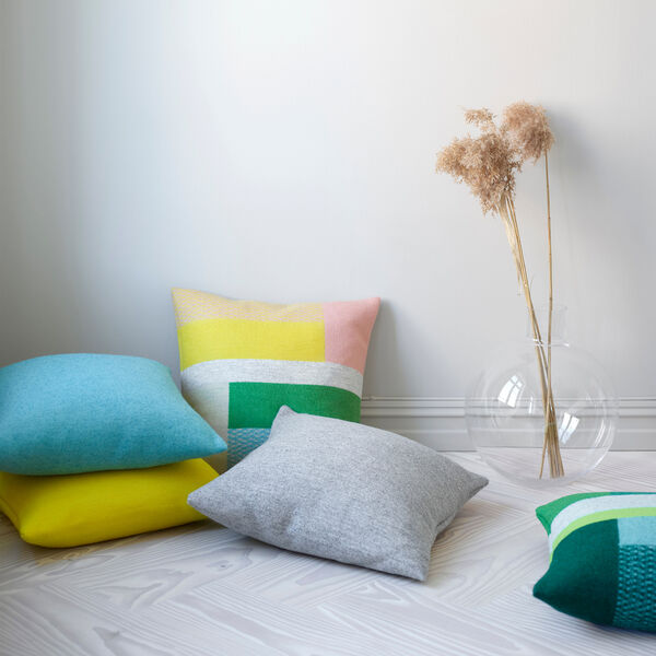 Mikkel Kissen, pastell Mikkel Kissen, pastell, Røros Tweed