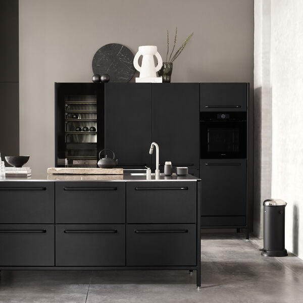 Vipp16 Treteimer, schwarz, Vipp