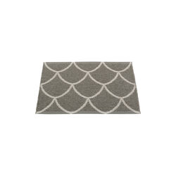 Kotte Plastic Rug, charcoal/warm grey, Pappelina