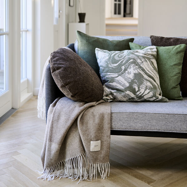 Taffy Cushion, brown, Compliments