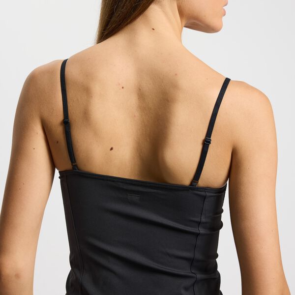 Butter Soft Top True to body, black, Rethinkit