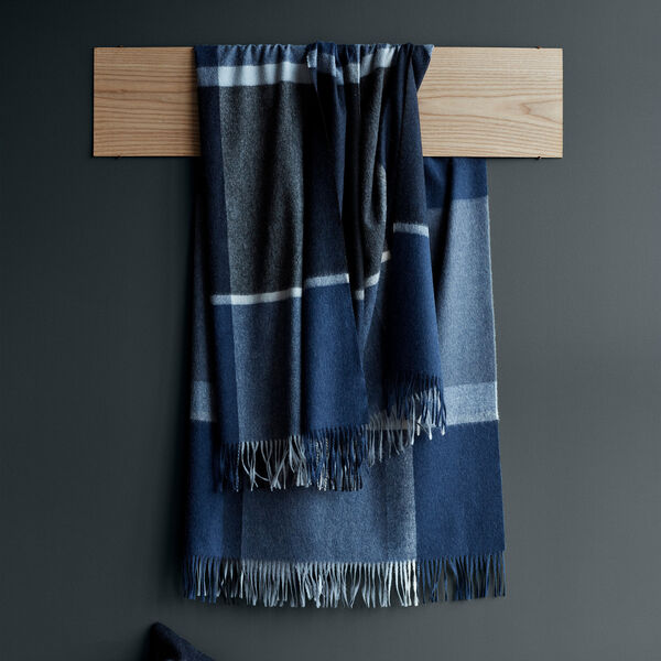 Manhattan Throw, evergreen/botanic green, ELVANG
