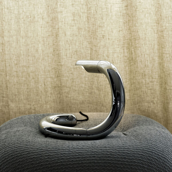 Aspide Tischlampe, Chrom, GUBI