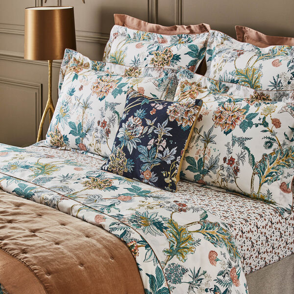 Golestan Bed Linen, Yves Delorme