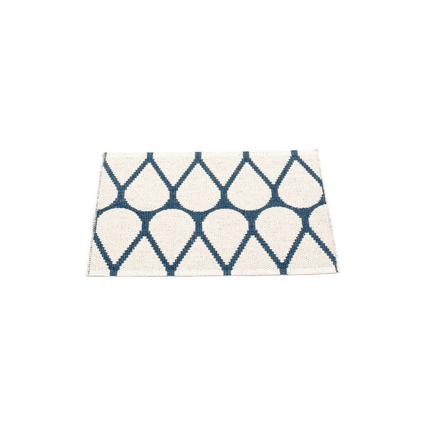 Otis Plastic Rug, ocean blue/vanilla, Pappelina