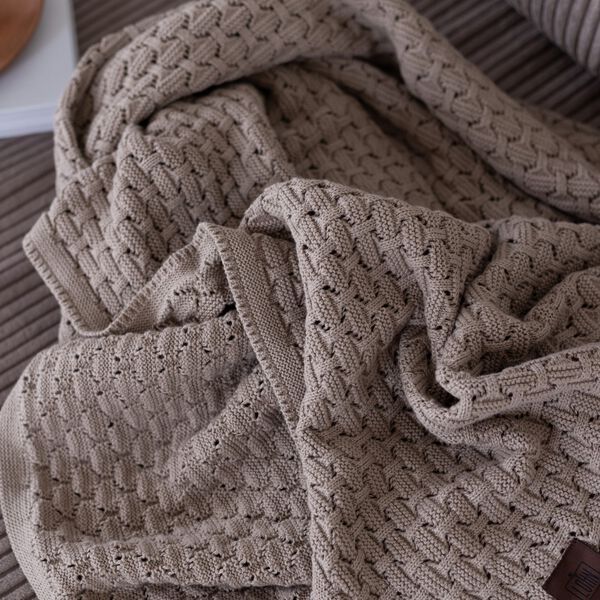 Knitted Plaid Square, khaki, By LOHN