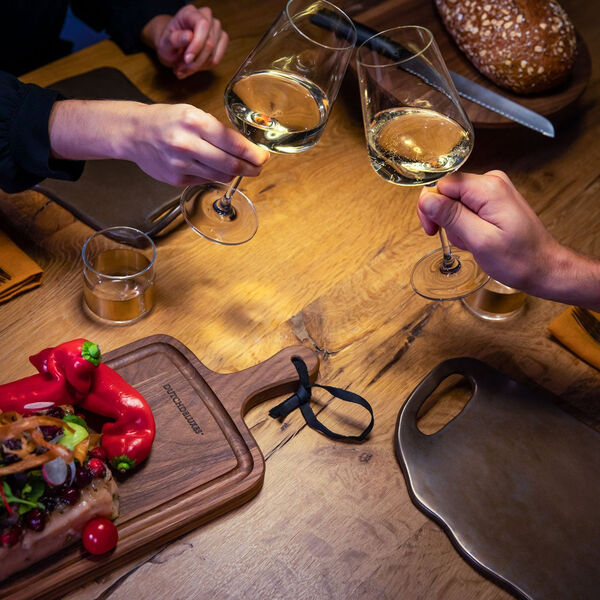 Serving board slim, walnut, Dutchdeluxes