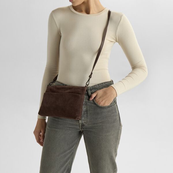 KarimaMBG Umh&auml;ngetasche aus Wildleder, dark brown, Markberg