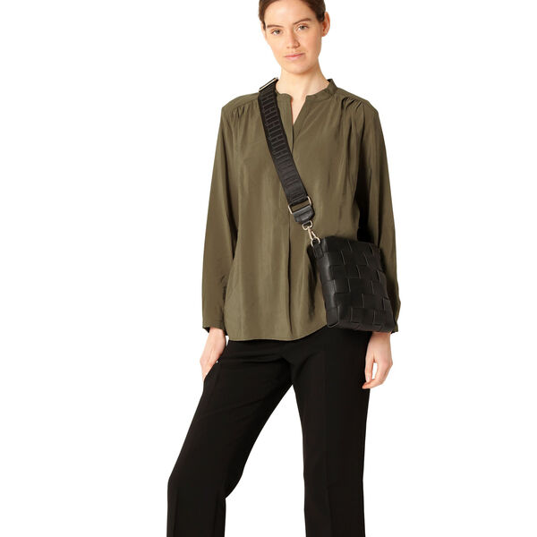 Braided Squared Cross-Body, black, Ilse Jacobsen Hornb&aelig;k