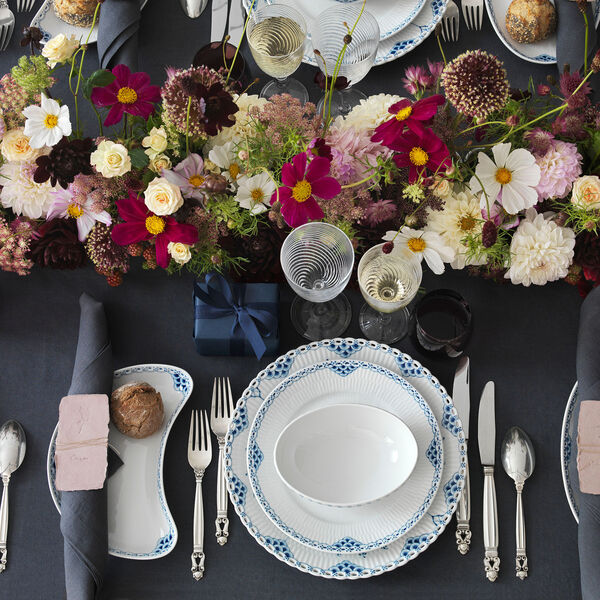 Prinzessin halbmondf&ouml;rmige Asiette 22,5 cm, Royal Copenhagen