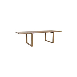 Essay&trade; CM21 Dining Table, oiled oak, Fritz Hansen