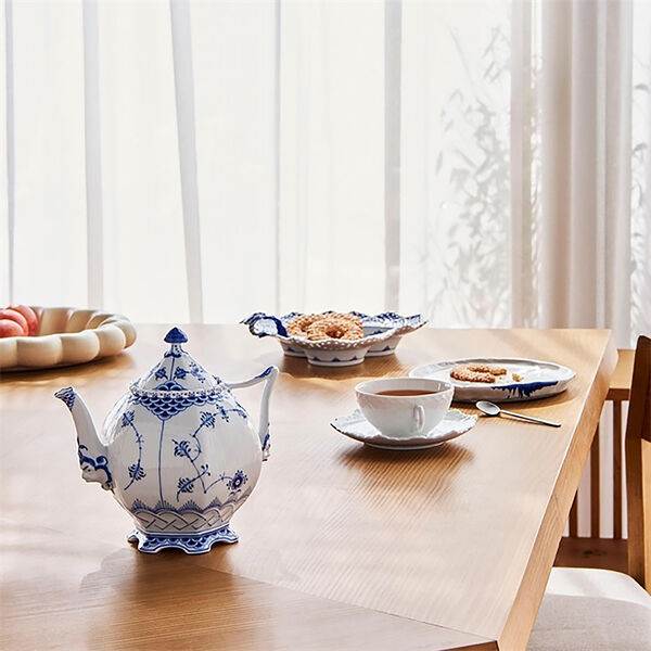 Wei&szlig;e gerippte Vollspitze-Tasse mit Untertasse, Royal Copenhagen