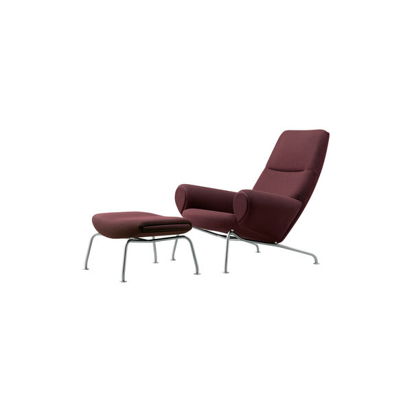 Wegner Queen Chair | Indian Red | Lounge Chair + Ottoman, Fredericia Furniture