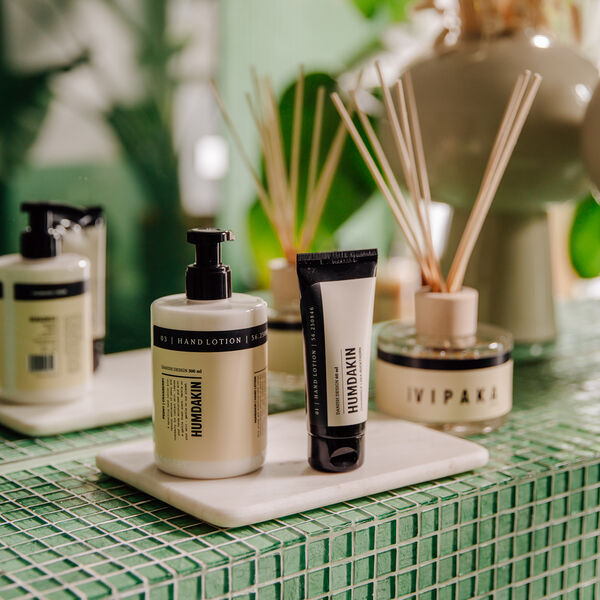 03 Handcreme, Pfingstrosen & Preiselbeeren, Humdakin