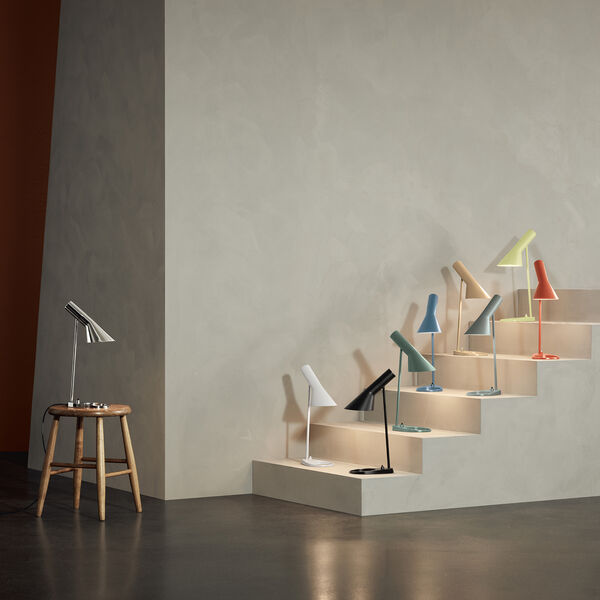 AJ Tischleuchte, stainless steel, Louis Poulsen