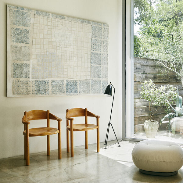 Daumiller Esszimmer-Armlehnstuhl, goldene Kiefer, GUBI