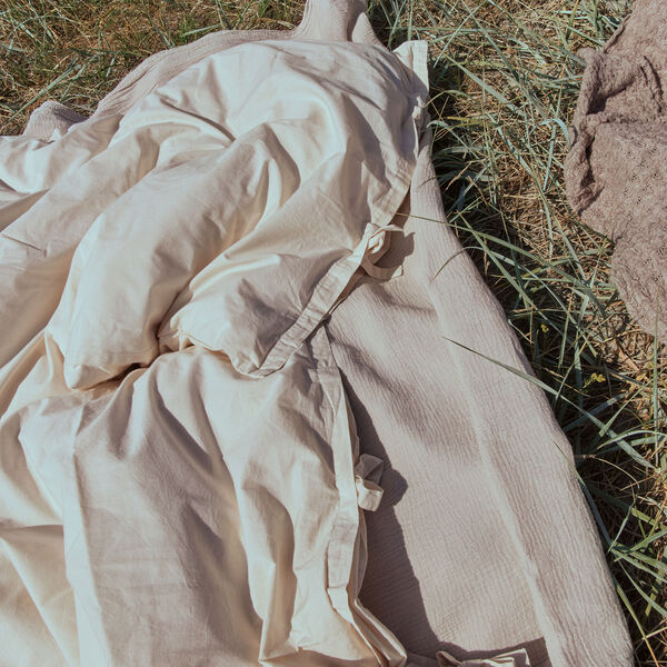 Asta Adult Bedding, pure nature, Dear April