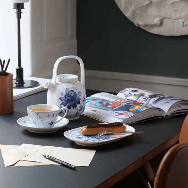 Musselmalet Riflet Tasse mit Untertasse 28 cl, Royal Copenhagen