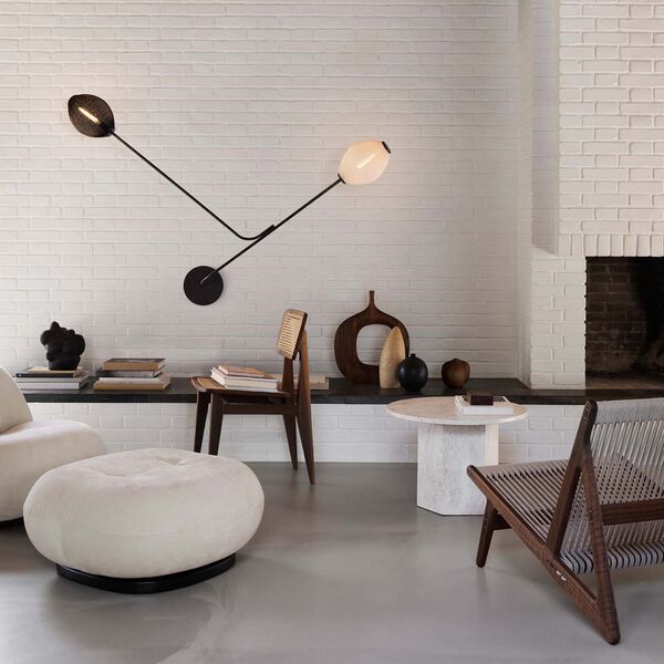 Epischer Couchtisch, neutralwei&szlig;, GUBI