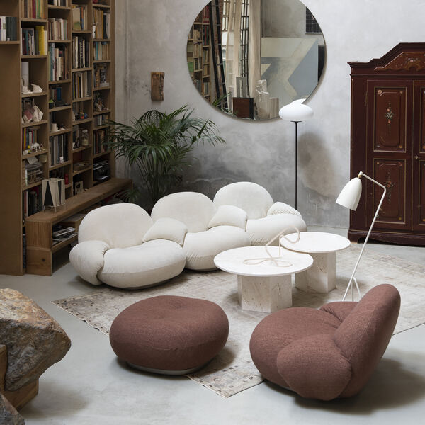 Epischer Couchtisch, neutralwei&szlig;, GUBI