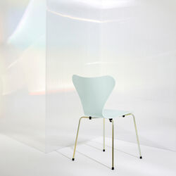 Series 7&trade; 7:14 AM Dining Chair, green/rainbow, Fritz Hansen