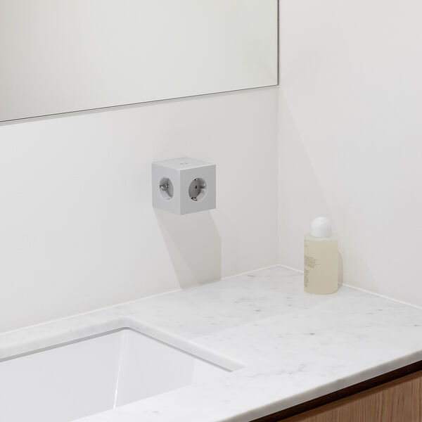 Square 2 USB-C (30W), gotlandgrau, Avolt