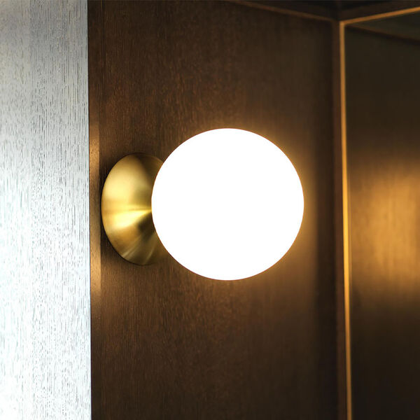 Lord 1 Ceiling/Wall Lamp, brass/opal Lord 1 Ceiling/Wall Lamp, brass/opal, Rubn