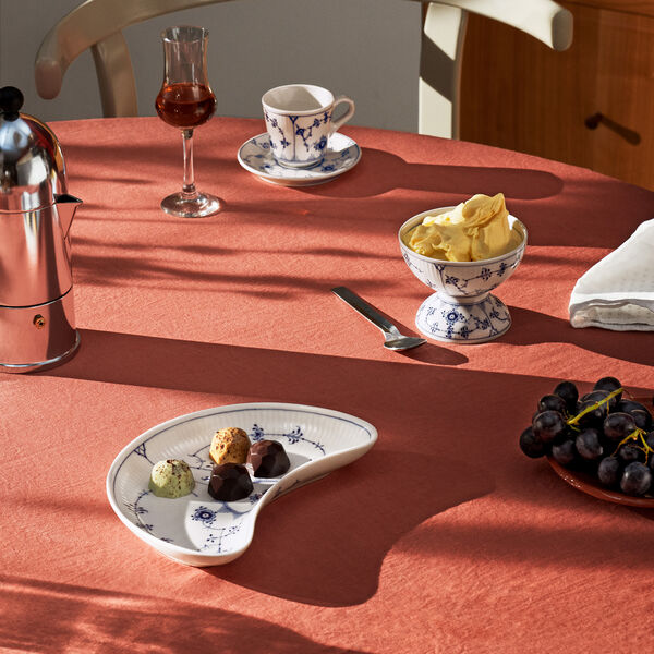 Musselmalet Riflet Schale auf Fu&szlig; 8 cm, Royal Copenhagen