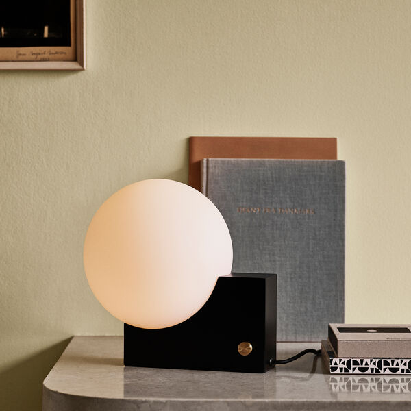 Journey SHY1 Table and Wall Lamp, black, &Tradition