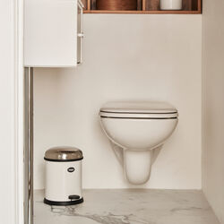 VIPP12 Pedal Bin, white, Vipp