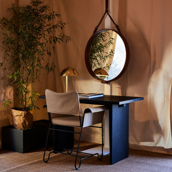 9209 Tischleuchte, Messing, GUBI