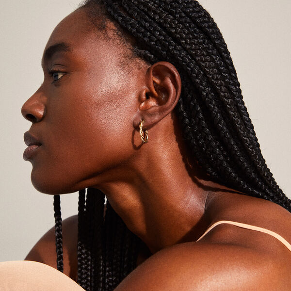 Naja Earrings, gold, Pilgrim