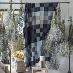 Plain Beat Throw, 01225 muted blues, Silkeborg Uldspinderi