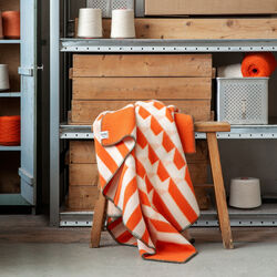 KVAM Throw, orange, R&oslash;ros Tweed
