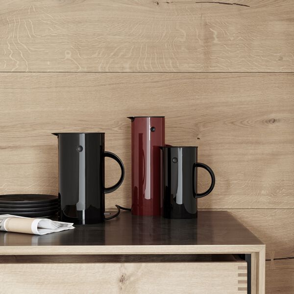 EM77 Thermoskanne, black, Stelton